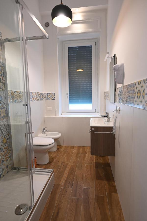 Mare Fuori B&B Salerno Dış mekan fotoğraf