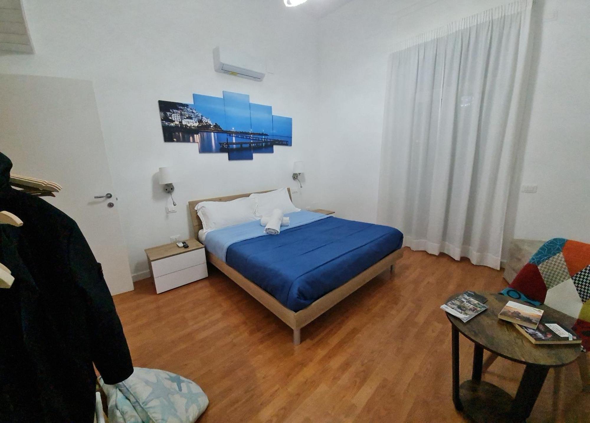 Mare Fuori B&B Salerno Oda fotoğraf