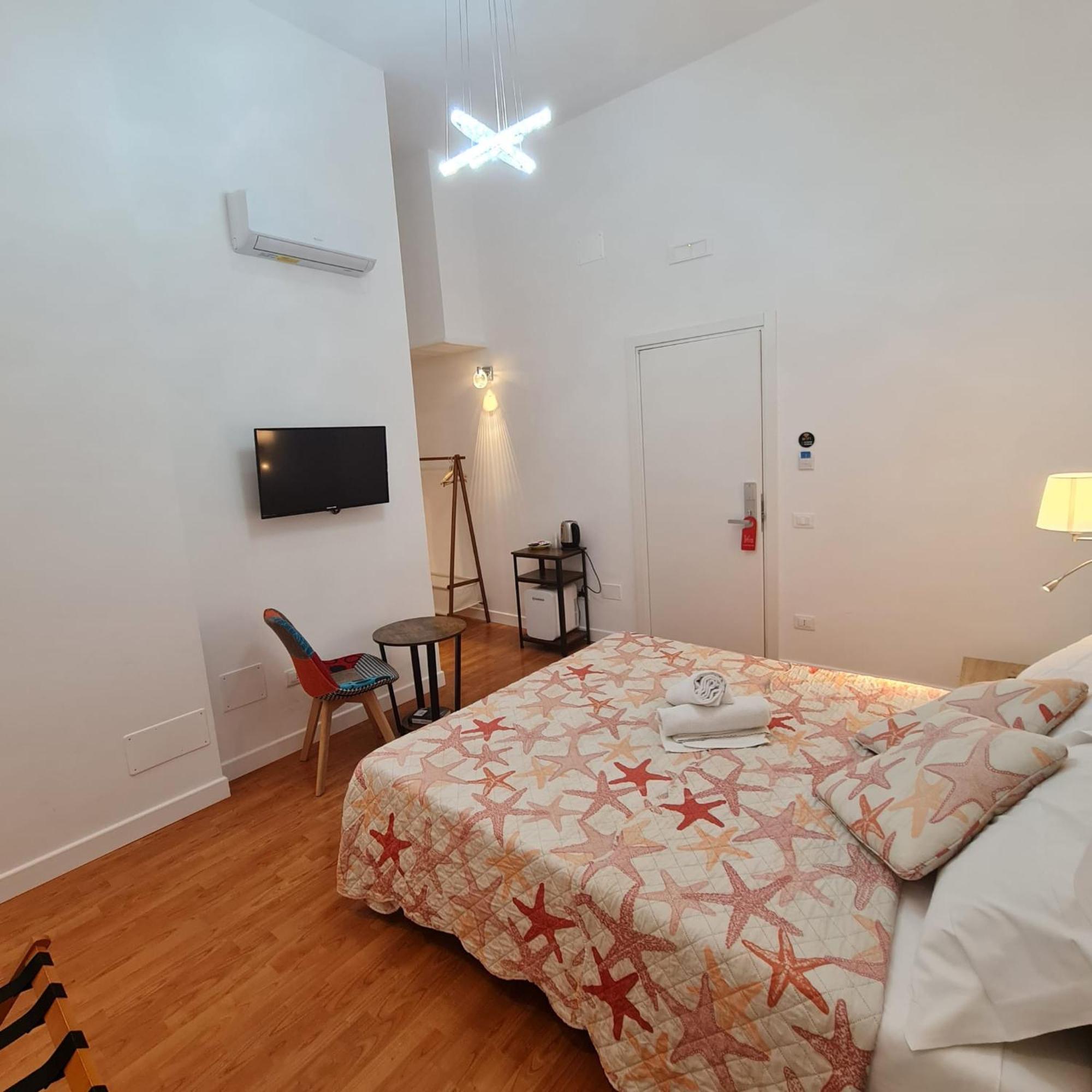 Mare Fuori B&B Salerno Dış mekan fotoğraf